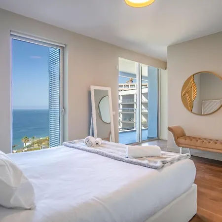 Madeira Palace Charles *