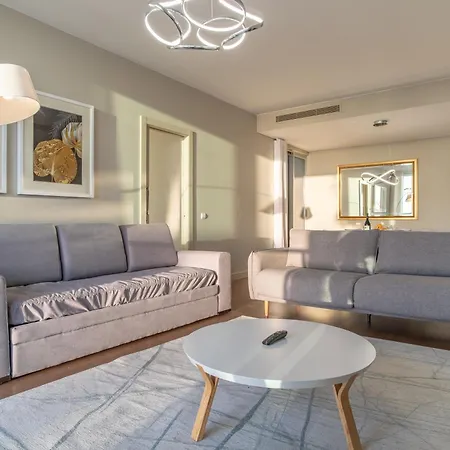 Madeira Palace Charles *