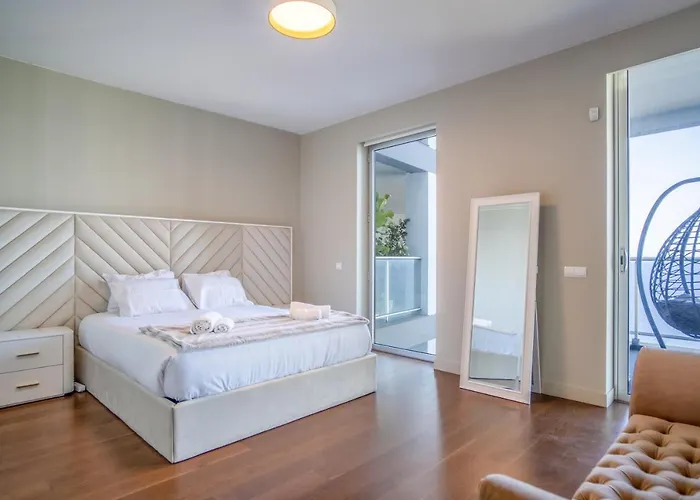 Madeira Palace Charles *