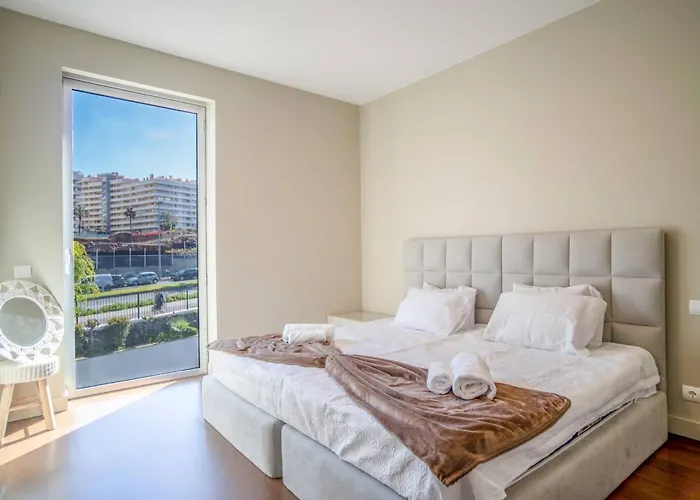 Madeira Palace Charles