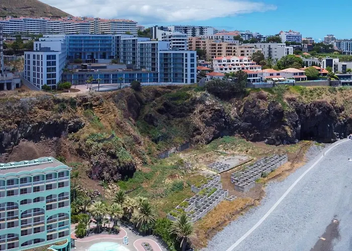 Madeira Palace Charles *